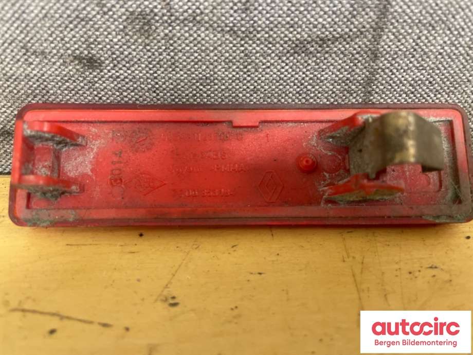 Refleksplate til Nissan NV200 2010-2019  (NISSAN|26560JX00A|77.00.353.184)