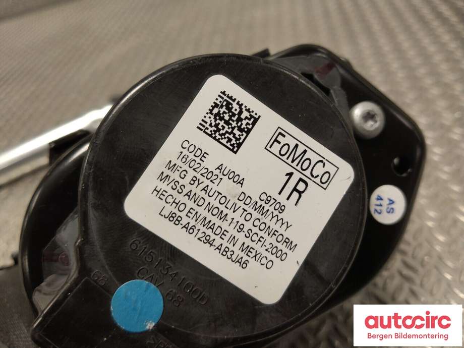 Sikkerhetsbelte foran høyre til Ford Mustang Mach-e 2020-->>  (FORD (US)|2649761|LJ8B-A61294-AB3JA6|2475436)
