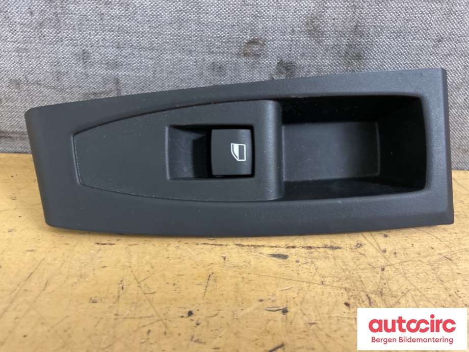 Innredning pakke til BMW 2-Serie, 2014-2021 (F22/F23) (F22/F23) (BMW|61 31 9 208 107)