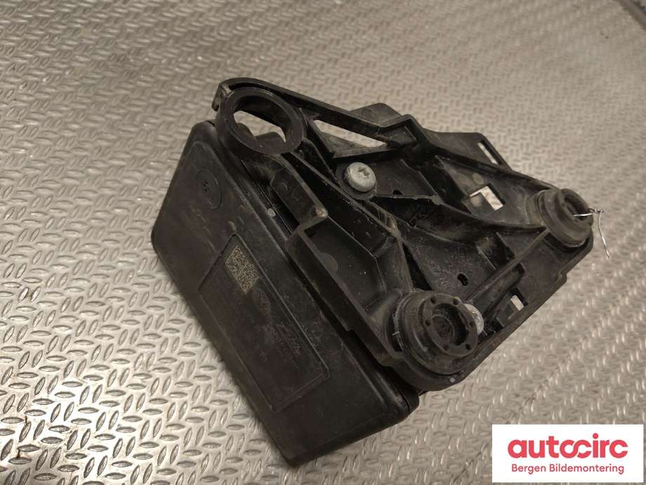 ABS sentral til Škoda Octavia 2013-2016 (Type III, Fase 1)  (SKODA|5Q0 614 517 Q|)