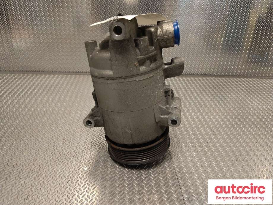Aircondition kompressor til Škoda Octavia 2013-2016 (Type III, Fase 1)  (SKODA|5Q0 820 803 J|5Q0 820 803 P|)