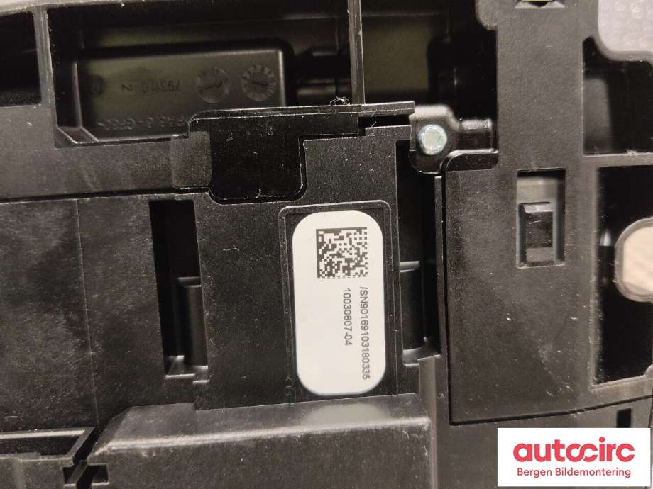 Girstang/girvelger automat til BMW 5-Serie 2010-2017 (F10/F11) (F10/F11) (BMW|61 31 7 950 390|)