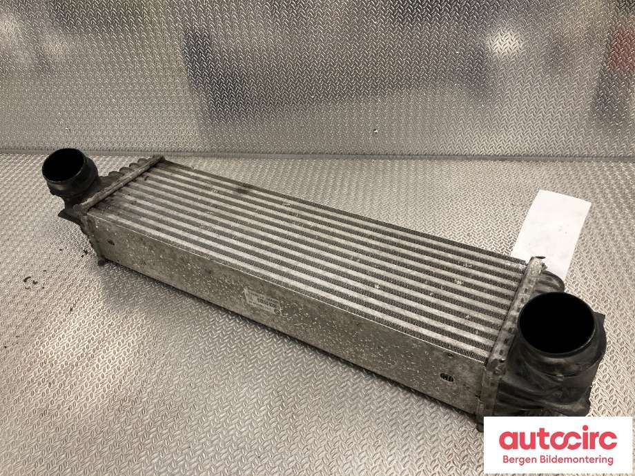 Intercooler til BMW 5-Serie 2010-2017 (F10/F11) (F10/F11) (BMW|17 51 7 805 629|)