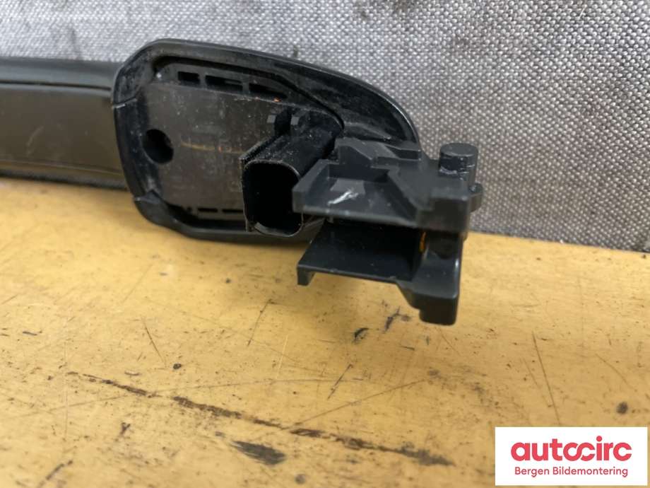 Dørhåndtak utv høyre til Toyota Auris 2015-2019 (Type II, Fase 2)  (TOYOTA|692100D170B3|)
