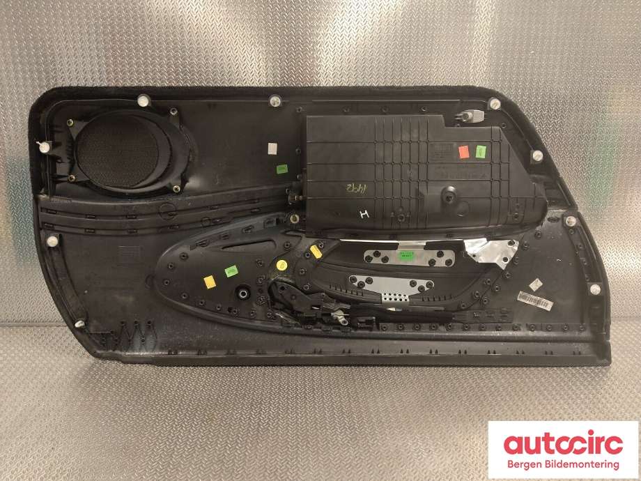 Dørtrekk høyre til Porsche 911 1998-2005 (996) (996) (PORSCHE|996 555 989 02|996 555 122 05|996 555 222 01)