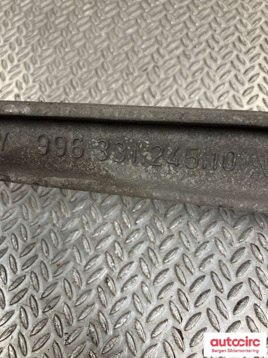 Bærebru høyre bak til Porsche 911 1998-2005 (996) (996) (PORSCHE|997 331 045 05|996 331 045 12|997 331 045 04)