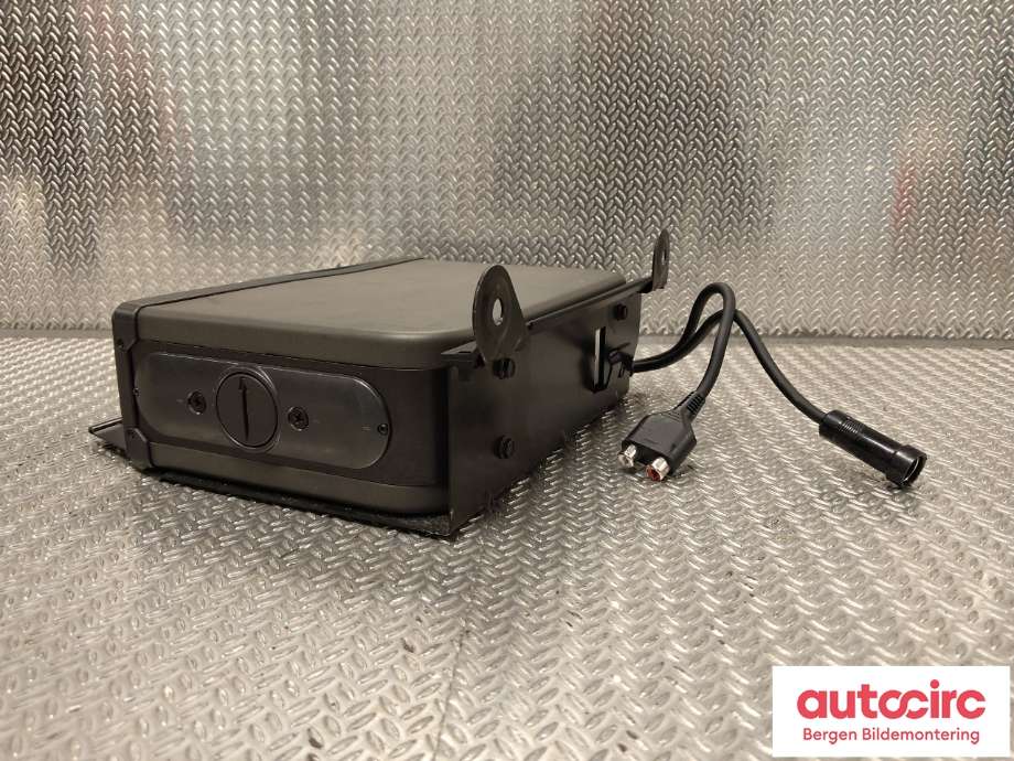 Bilstereo CD-veksler til Porsche 911 1998-2005 (996) (996) (PORSCHE|993 645 130  X|993 645 130 00|)