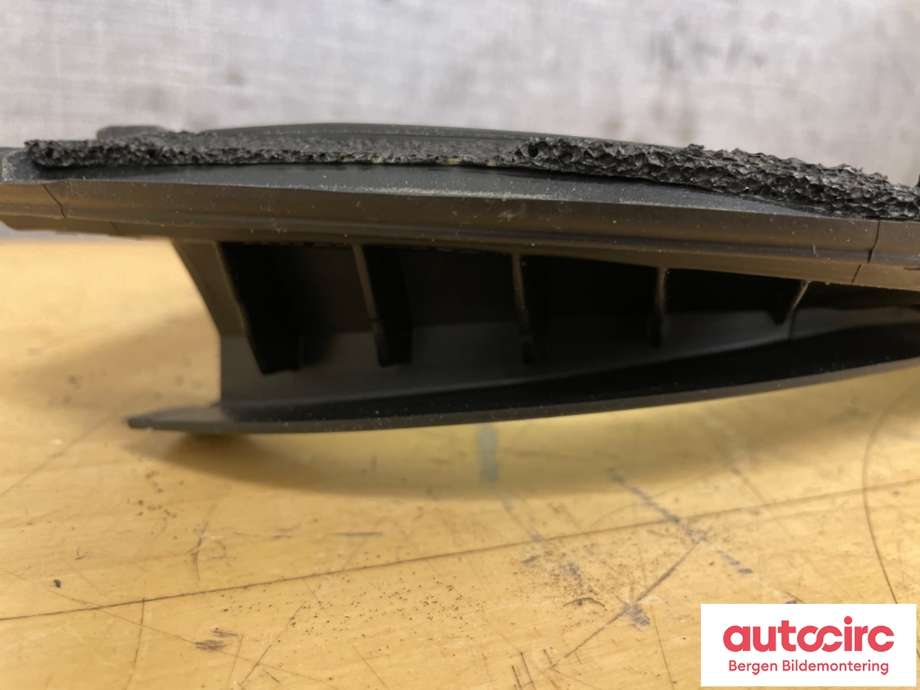 Diverse deler til Toyota Yaris 2014-2020 (Type III, Fase 2)  (TOYOTA|681250D021|)