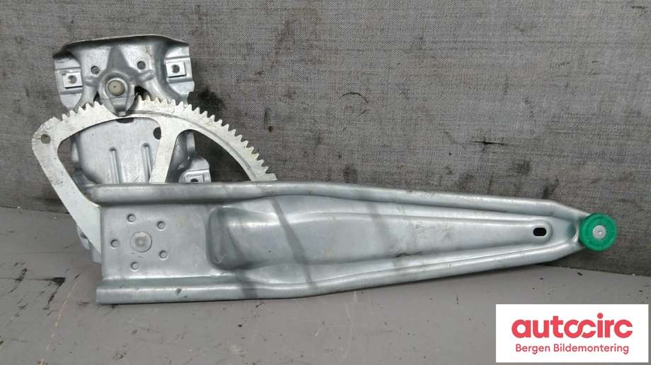 Ruteheis til Toyota Yaris 2014-2020 (Type III, Fase 2)  (TOYOTA|698300D230|)
