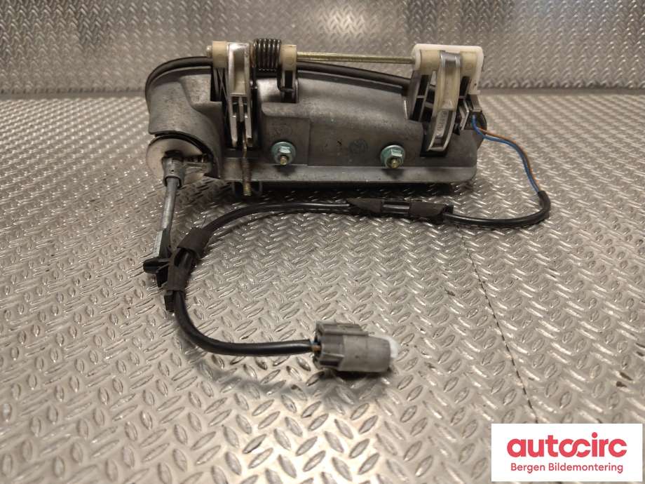 Dørhåndtak utv venstre til Porsche 911 1998-2005 (996) (996) (PORSCHE|996 537 645 01|996 538 932 00|996 537 963 02)