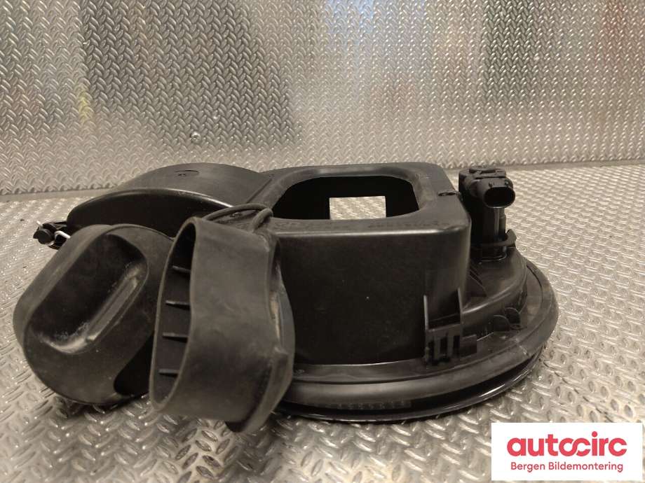 Batterilader inntak/luke til BYD Tang 2020-->>  (BYD||STHA-5401843A)