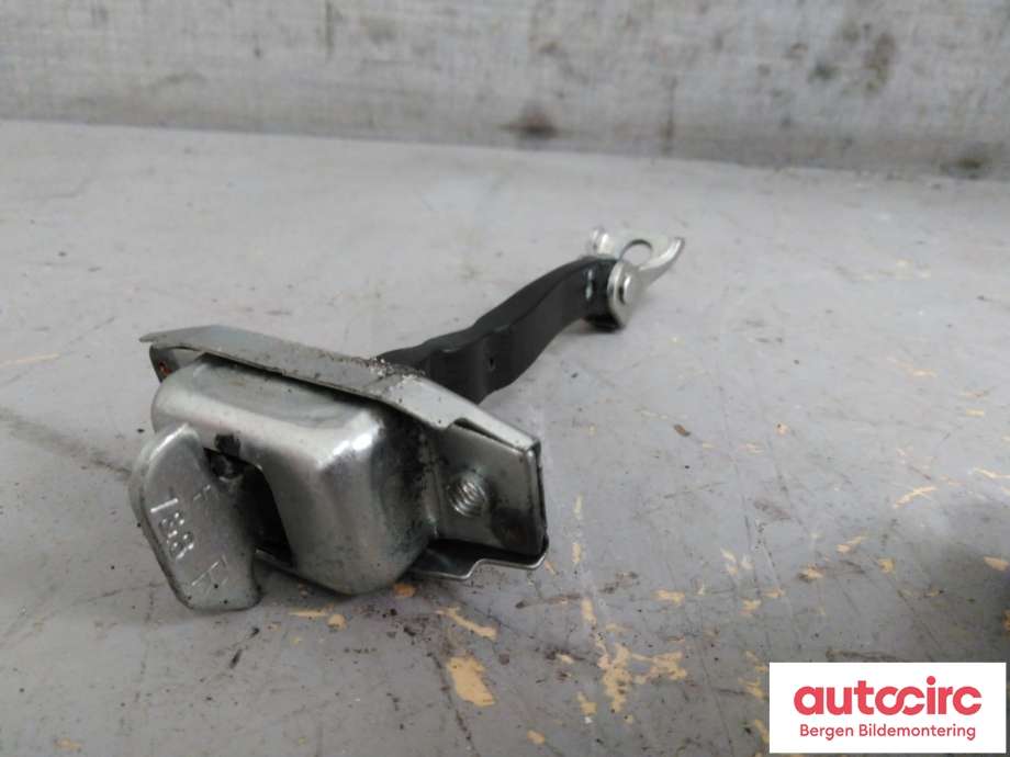Dørstopper til Toyota Yaris 2014-2020 (Type III, Fase 2) (TOYOTA|686100D180|)