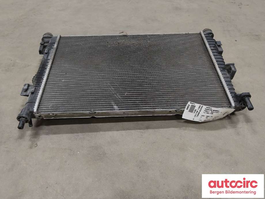 Radiator (manuell gir) til Ford C-Max 2010-2015 (Type II, Fase 1)  (FORD|1684912|8V61-8005-CA|)