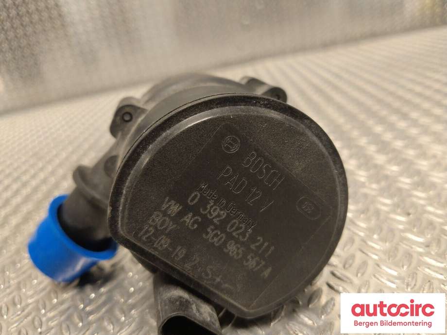 Vannpumpe til VW Golf VII 2012-2017 (Fase 1)  (VOLKSWAGEN|5Q0 965 567 N|5G0 965 567 A|)