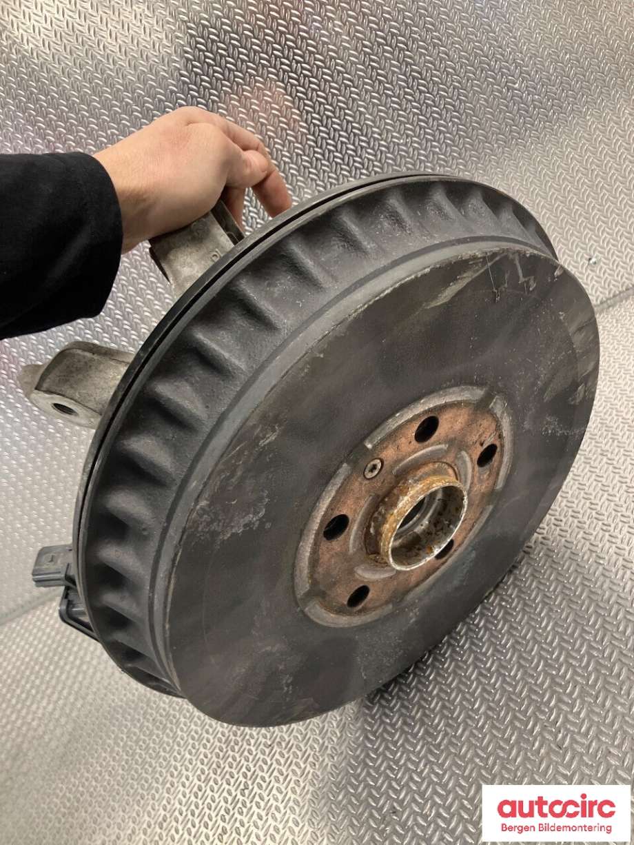 Hjulspindel høyre bak til VW ID.3 2020-->>  (VOLKSWAGEN|1EA 505 434 N|1EA 927 282|)