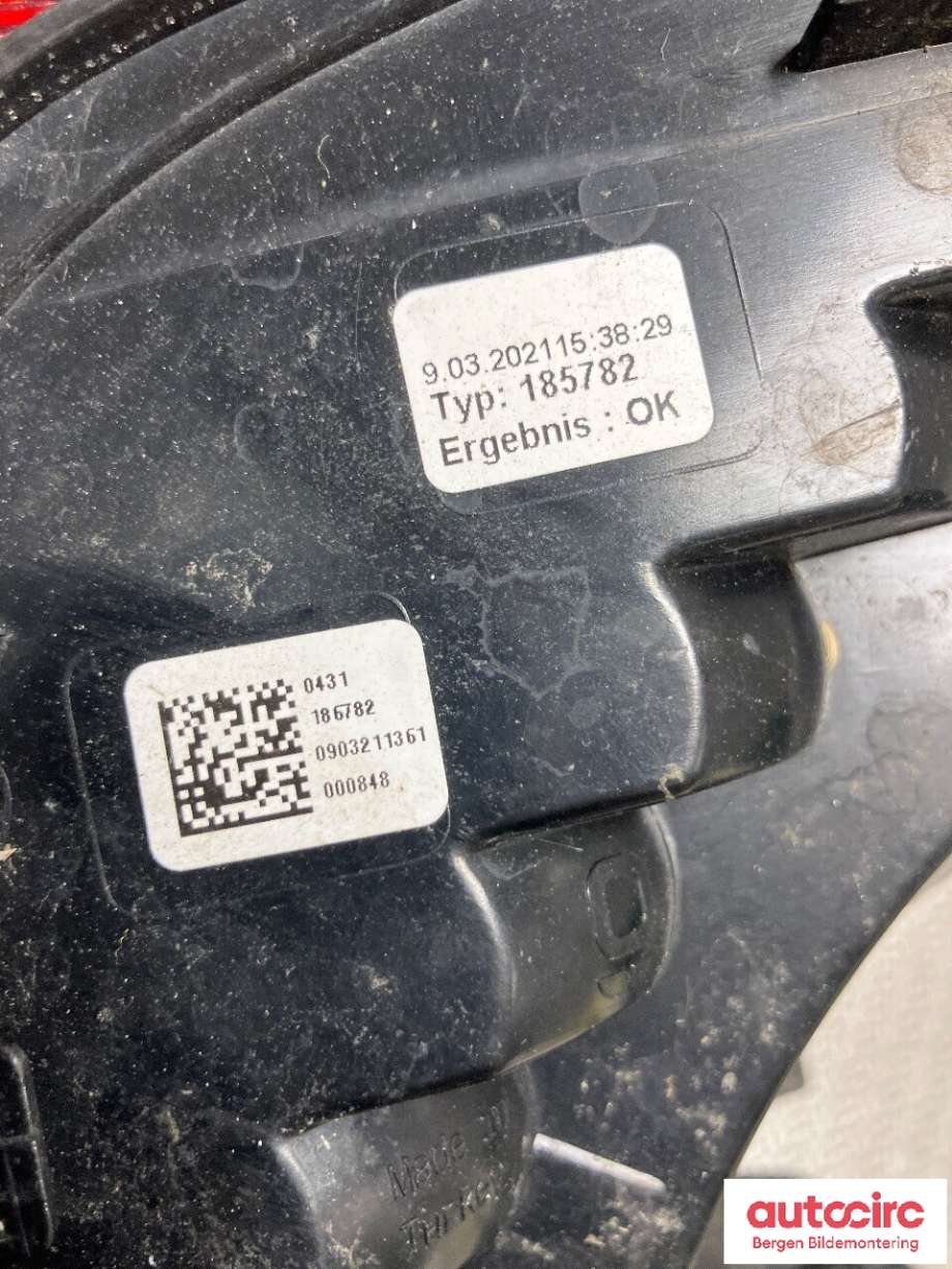 Baklykt høyre til VW ID.3 2020-->>  (VOLKSWAGEN|10A 945 208 D|)