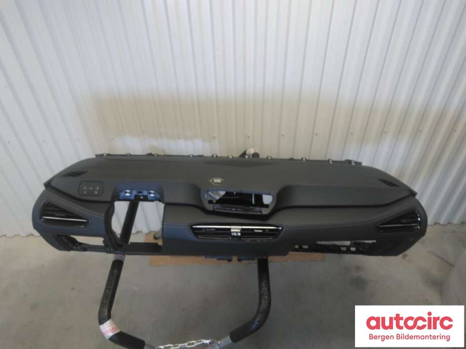 Dashbord til VW ID.3, 2020-->>  (VOLKSWAGEN|10B 857 003 H)