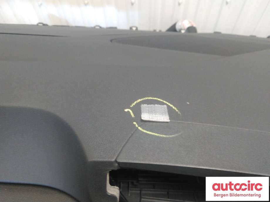 Dashbord til VW ID.3 2020-->>  (VOLKSWAGEN|10B 857 003 H|)