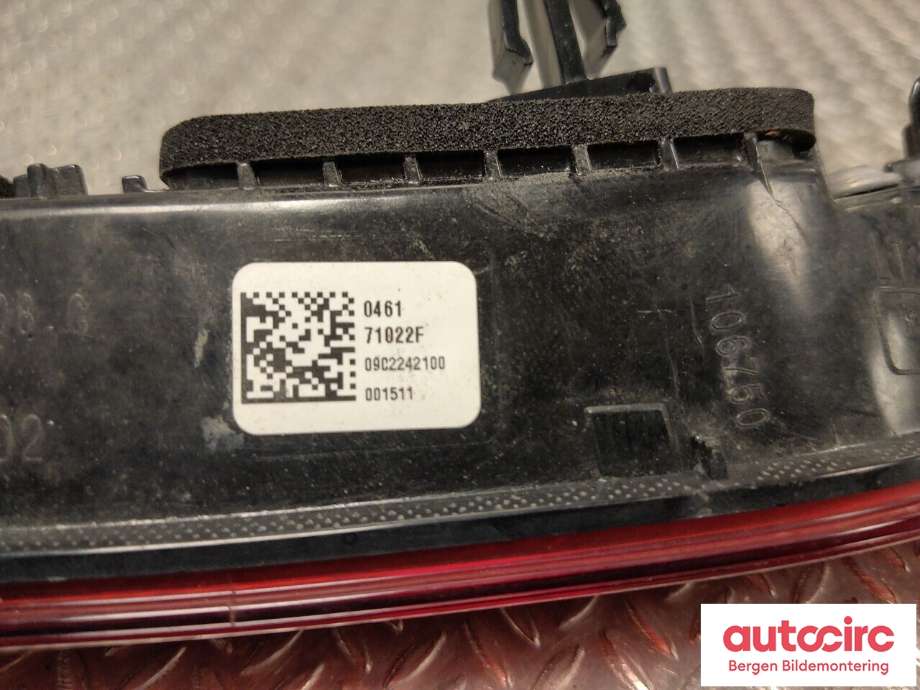 Baklykt høyre indre til VW ID.3 2020-->> (VOLKSWAGEN|10A 945 308 C|)