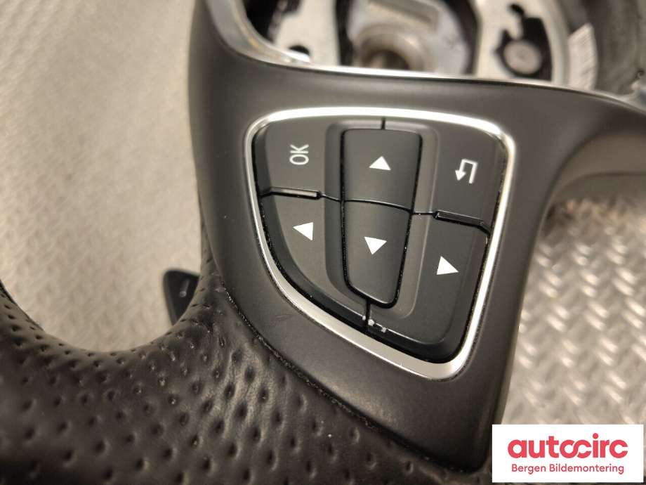 Ratt til Mercedes CLA 2013-2019 (C117) (C117) (MERCEDES|A 000 460 16 03|)
