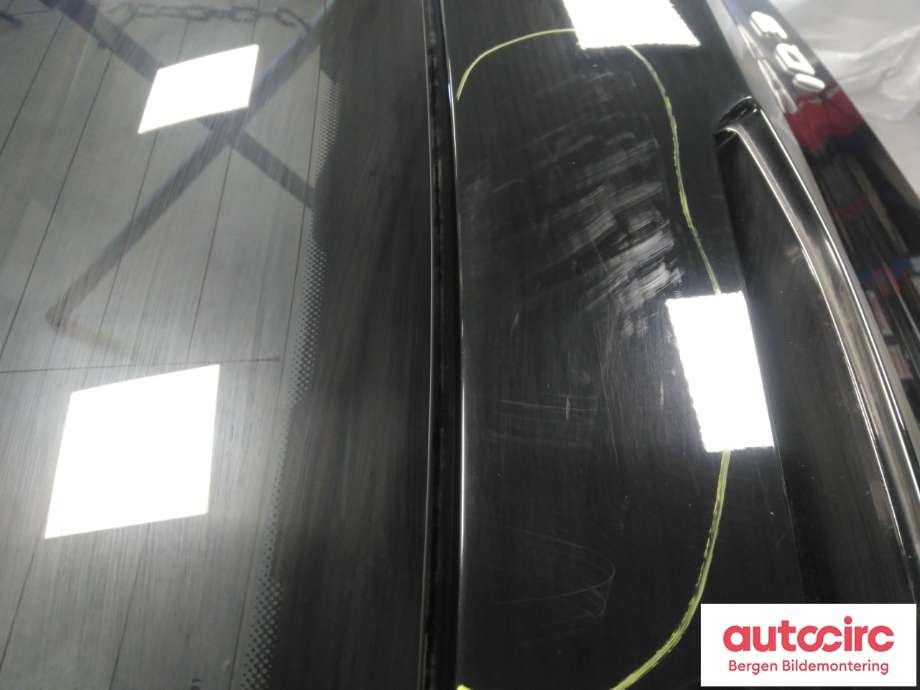 Bakluke combi til VW ID.3 2020-->>  (VOLKSWAGEN|10A 827 021 L|)