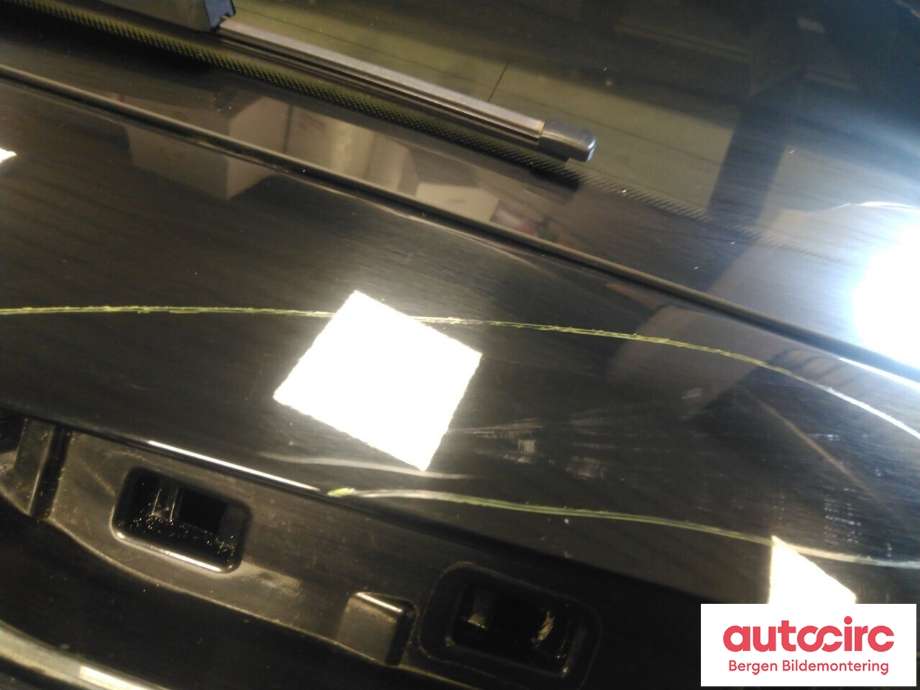 Bakluke combi til VW ID.3 2020-->>  (VOLKSWAGEN|10A 827 021 L|)