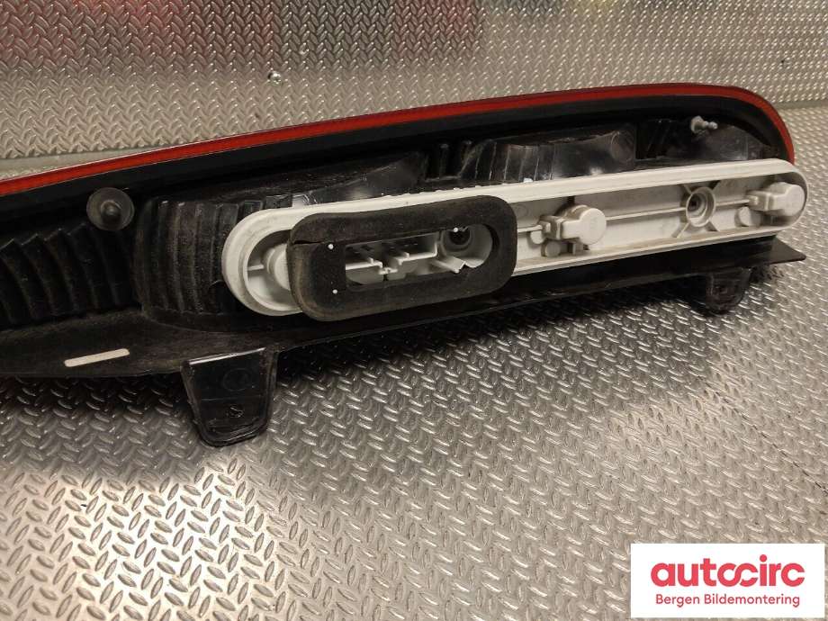 Baklykt venstre til Ford Focus 2004-2007 (Type II, Fase 1)  (FORD|4M51-13405-CE|1499842|)