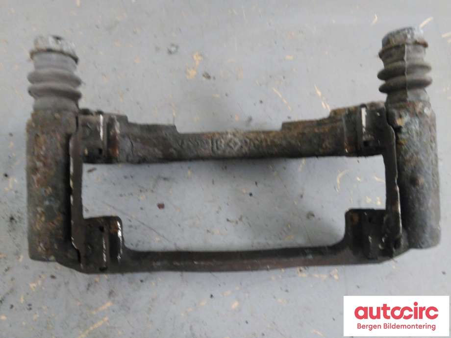 Bremsecaliper brakett til Mercedes E-Klasse 2009-2013 (Fase 1) (W212) (W212) (MERCEDES|A 204 421 09 94|)