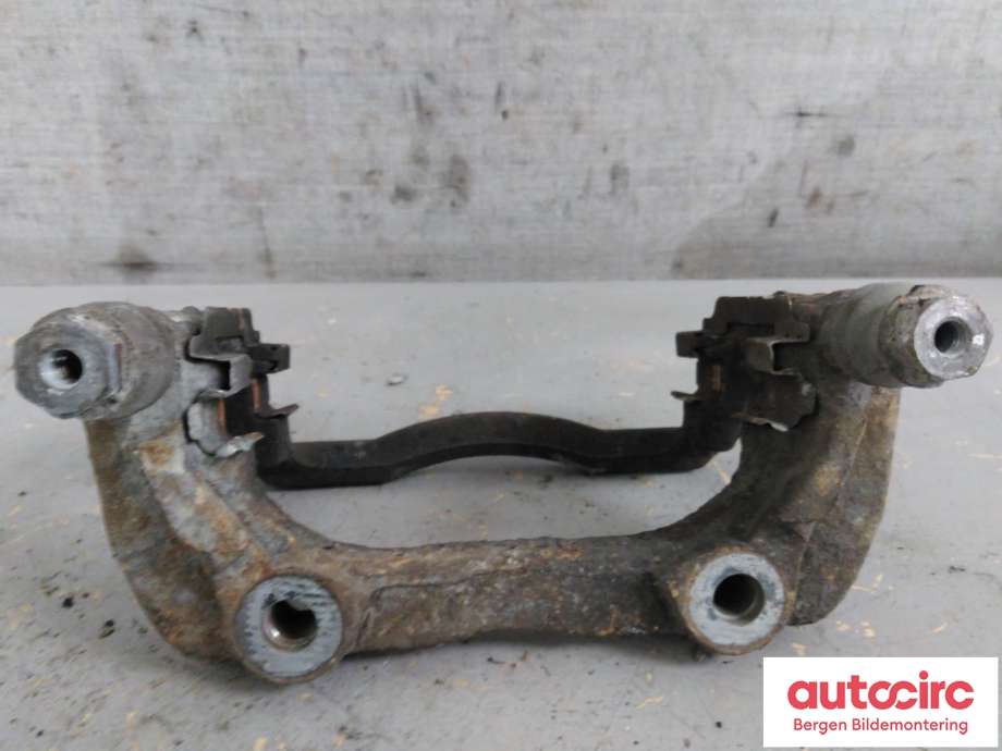 Bremsecaliper brakett til Mercedes E-Klasse 2009-2013 (Fase 1) (W212) (W212) (MERCEDES|A 204 421 09 94|)