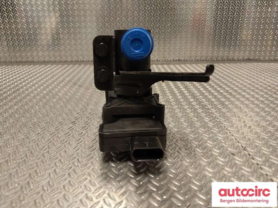 Diverse deler til Ford Mustang Mach-e 2020-->>  (FORD (US)|2483147|LJ93-8C605-BC|)