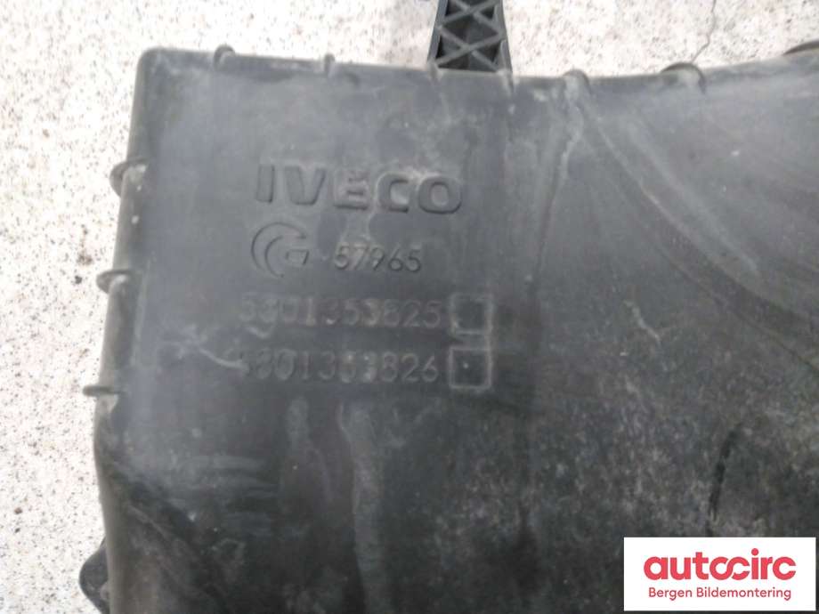 Luftfilterboks til Iveco Daily 2014-->> (Type VI)  (IVECO|5801353826|5801353825)