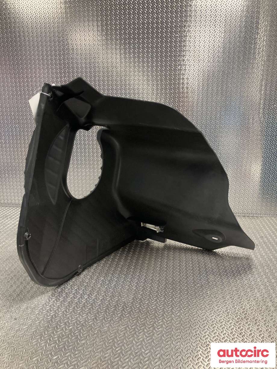 Diverse deler til Porsche 911 1998-2005 (996) (996) (PORSCHE|996 551 131 02|)