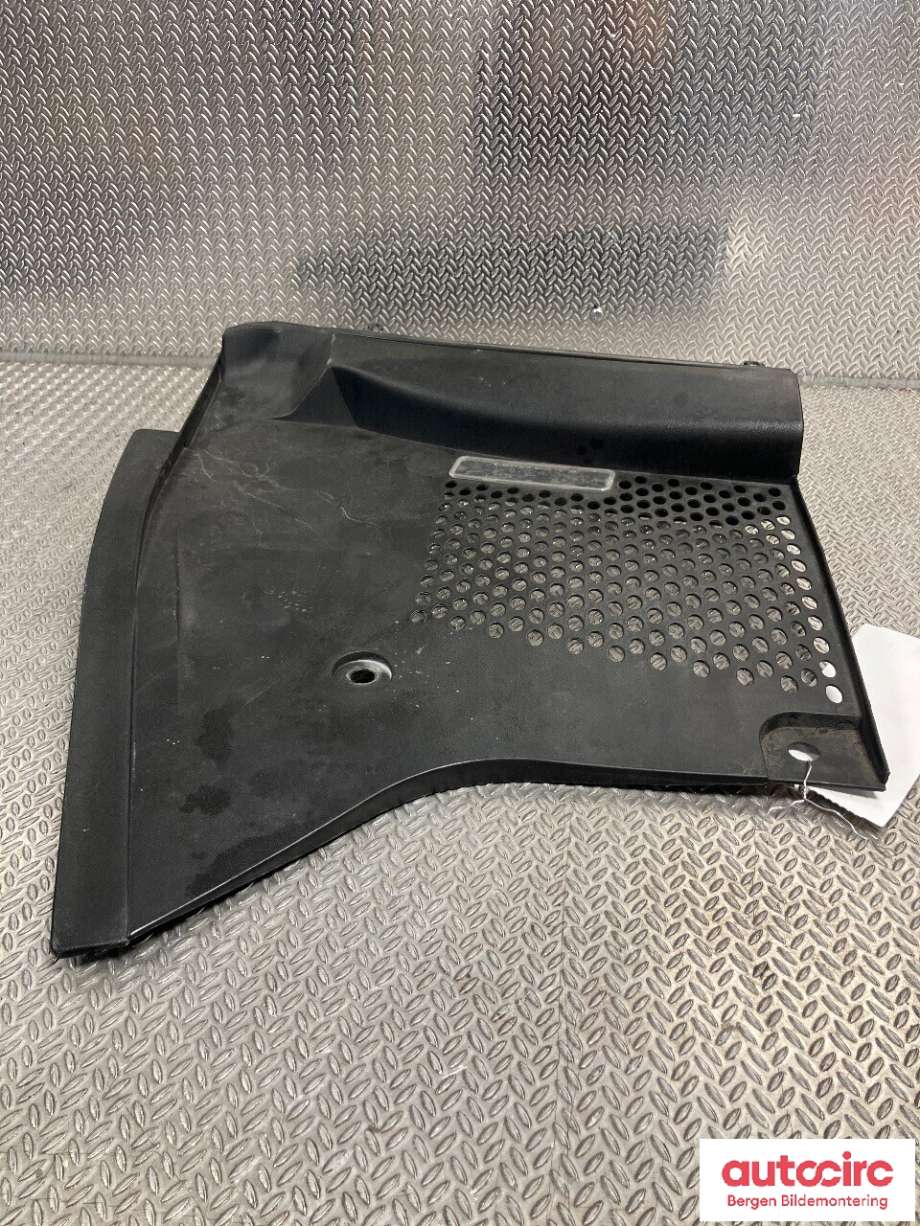 Deksel til Porsche 911 1998-2005 (996) (996) (PORSCHE|996 572 562 01|)
