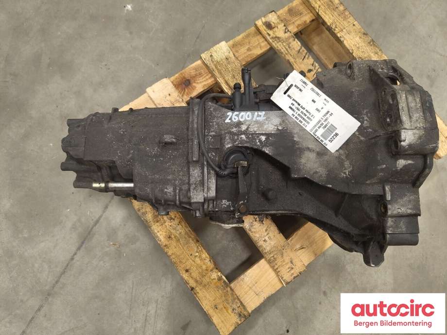 Girkasse manuell til Audi A6 1997-2001 (Type II, Fase 1) (C5) (C5) (AUDI|012 300 058 AX|EHV)