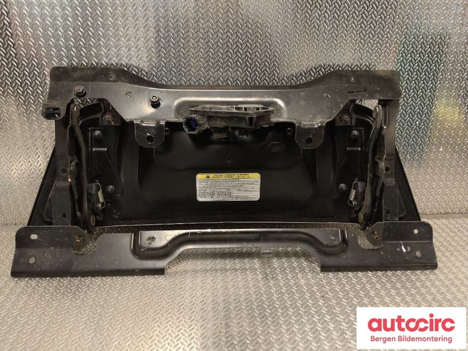 Batterilader inntak/luke til Nissan Leaf 2018-->> (Type II)  (NISSAN|65701-5SH3A|657015SH3B|)