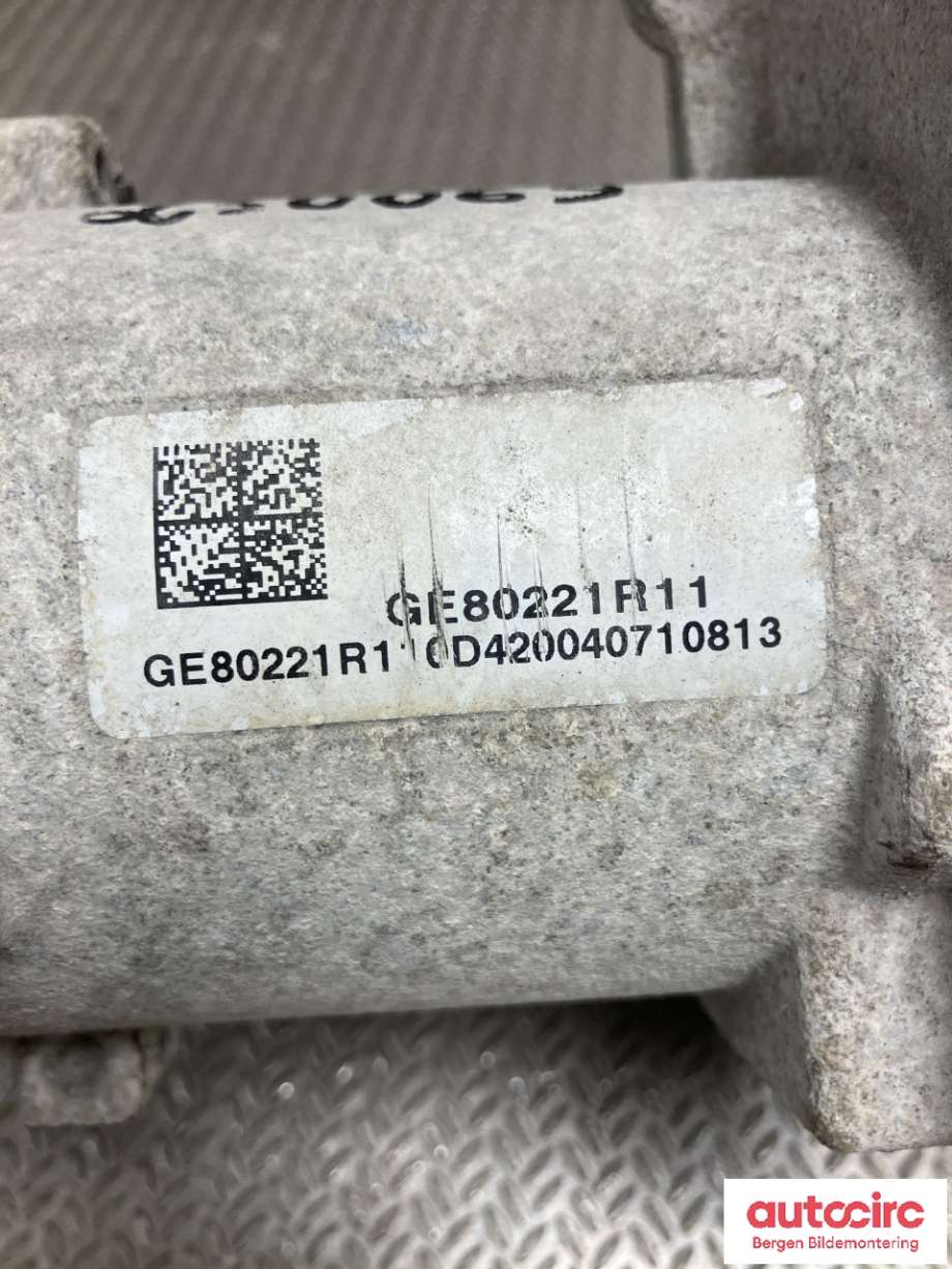 Tannstang elektrisk til Tesla Model 3 2018-2023 (Fase 1) (TESLA|1044831-00-H|)