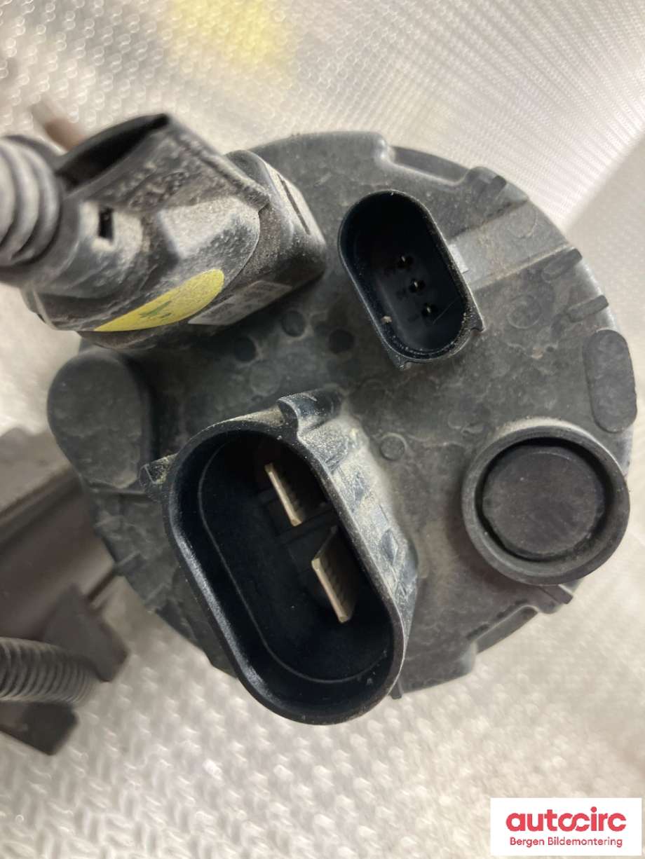 Tannstang elektrisk til VW ID.3 2020-->>  (VOLKSWAGEN|1EB 423 075|)