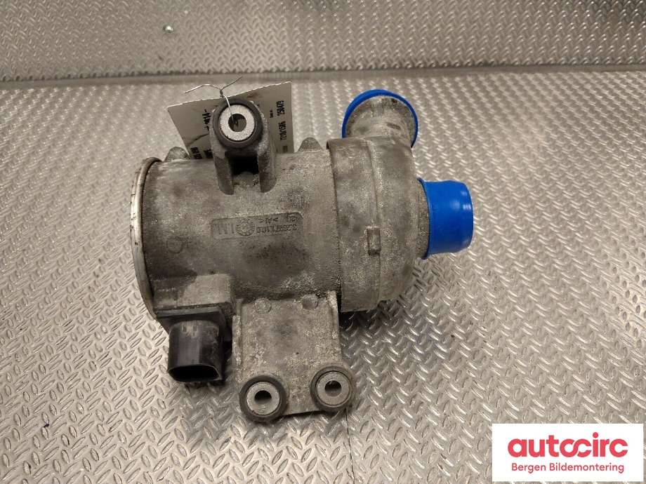 Vannpumpe til BMW 4-Serie 2013-2020 (F32/F33/F36) (F32/F33/F36) (BMW|11 51 8 635 090|)