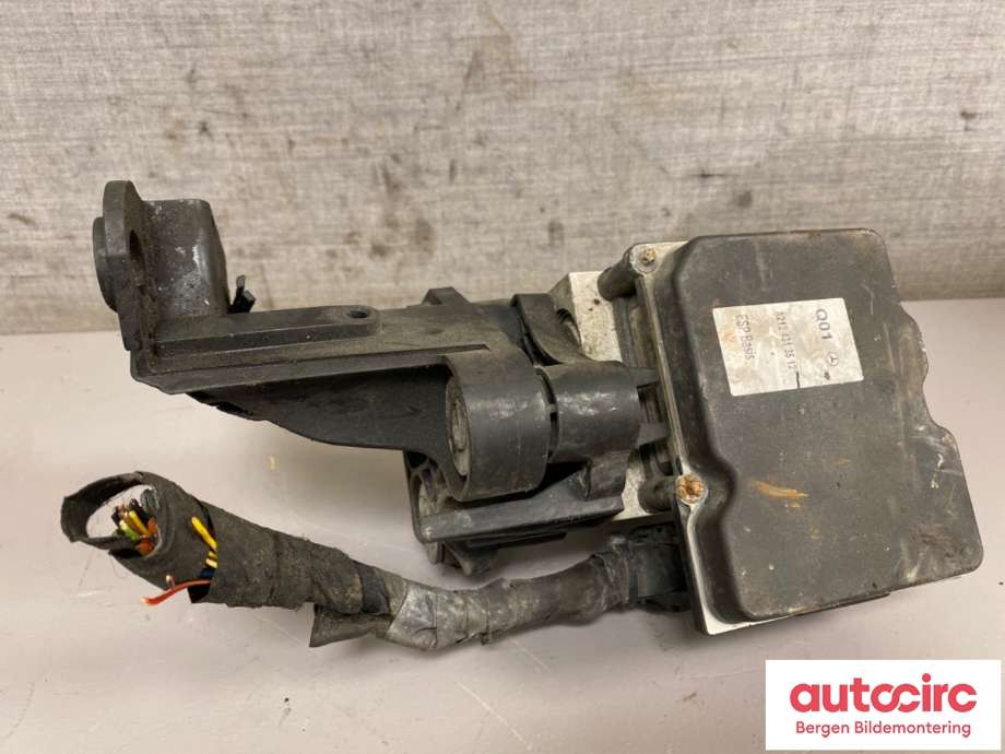 ABS sentral til Mercedes E-Klasse 2009-2013 (Fase 1) (W212) (W212) (MERCEDES|A 212 431 35 12|)