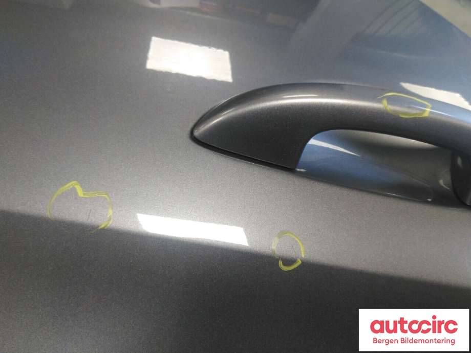 Dør høyre bak til VW Golf VI 2008-2012  (VOLKSWAGEN|5K6 833 056 K|)