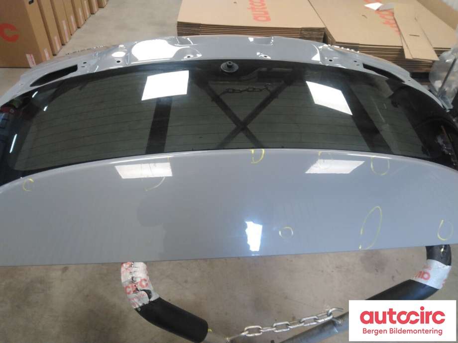 Bakluke combi til Toyota Auris 2015-2019 (Type II, Fase 2) (TOYOTA|6700502290|)