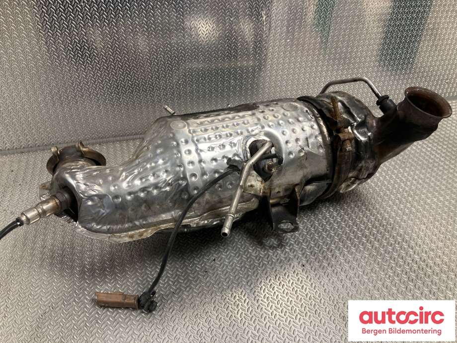 Partikkelfilter til Peugeot 5008 2010-2017 (Type I)  (PEUGEOT|1738 42|1738 E3|98 083 300 80)