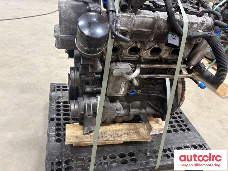 Motor bensin til VW Golf VI 2008-2012 (VOLKSWAGEN|03C 100 091 T||CAVD)