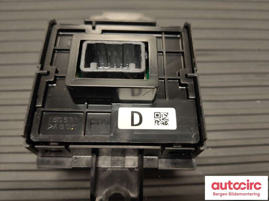 Bryter Antispinn til Toyota bZ4X 2022-->> (TOYOTA|8497042150|)