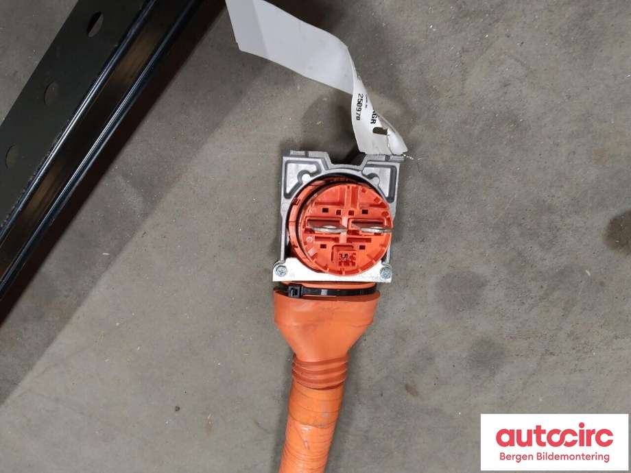 Kabel høy volt (HV) hybrid til Toyota bZ4X 2022-->>  (TOYOTA|821H642020|)
