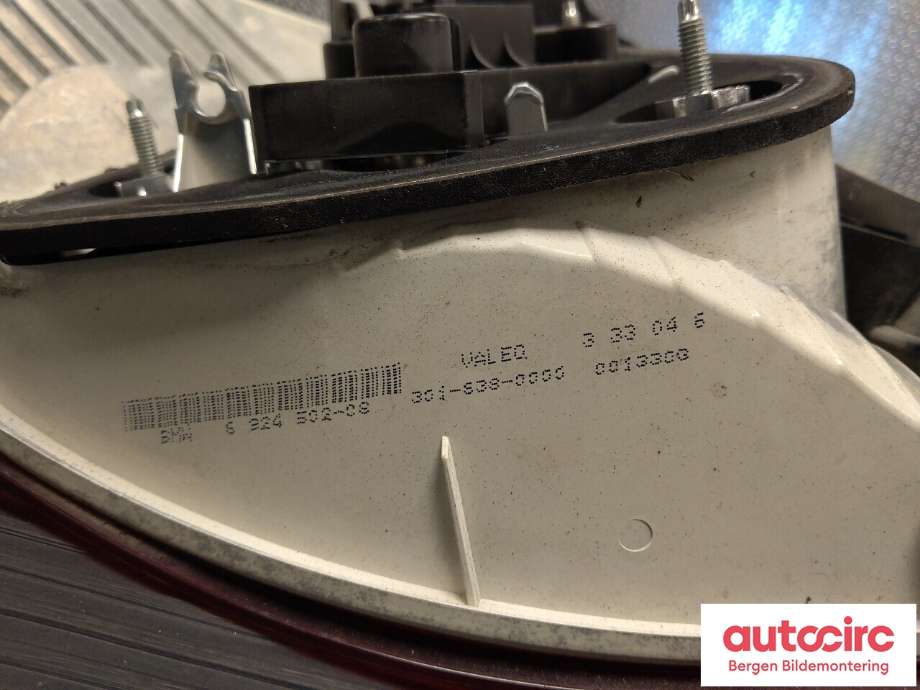 Baklykt høyre til BMW 1-Serie 2004-2011 (E81/E82/E87/E88) (E81/E82/E87/E88) (BMW|63 21 6 924 502|)