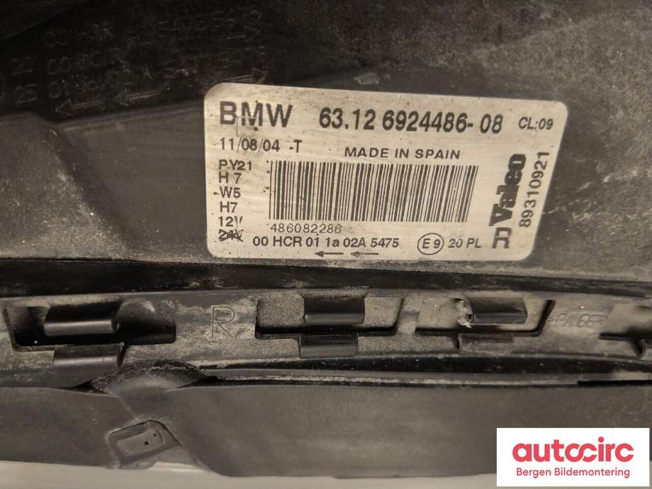 Frontlykt høyre halogen til BMW 1-Serie 2004-2011 (E81/E82/E87/E88) (E81/E82/E87/E88) (BMW|63 12 6 924 486|)