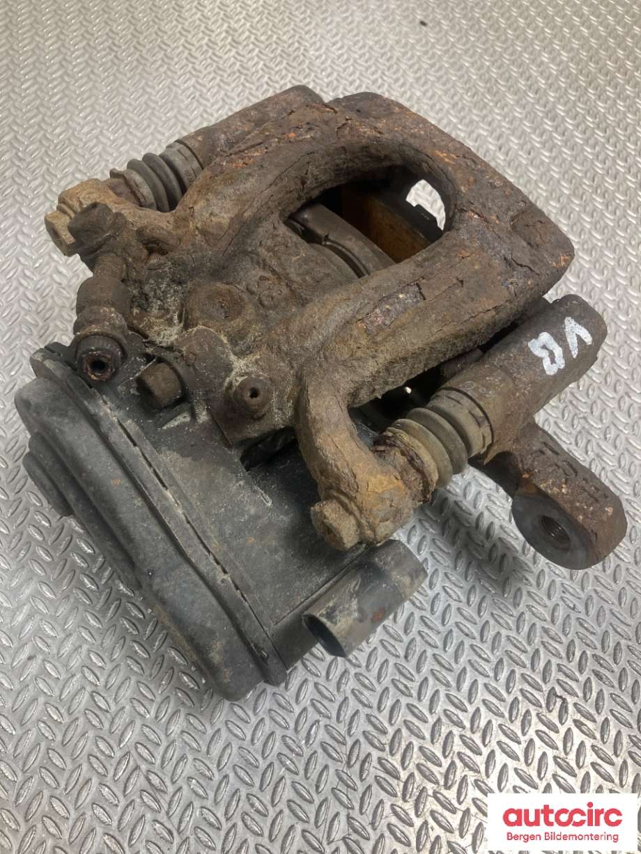 Bremsecaliper venstre bak til Nissan Leaf 2018-->> (Type II)  (NISSAN|440114CA0A|)