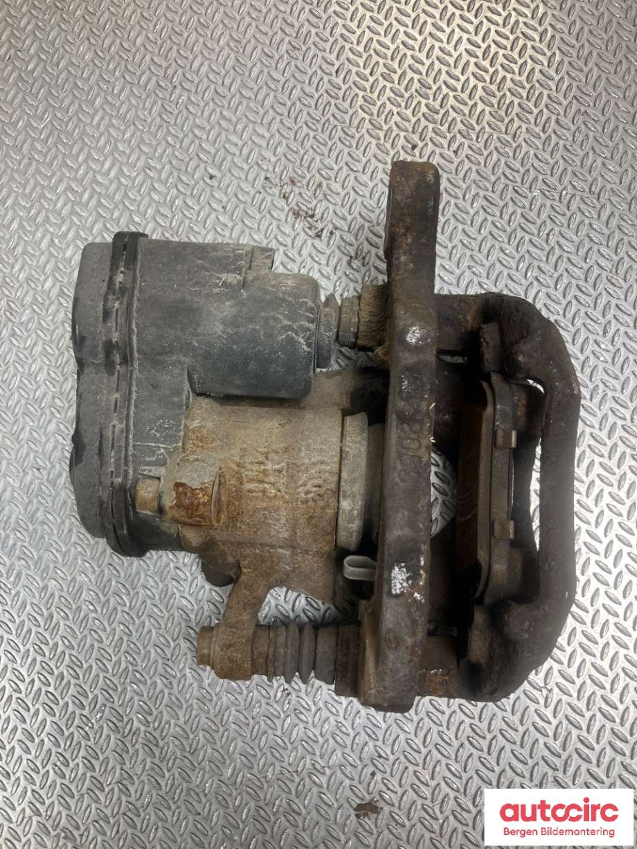 Bremsecaliper venstre bak til Nissan Leaf 2018-->> (Type II)  (NISSAN|440114CA0A|)