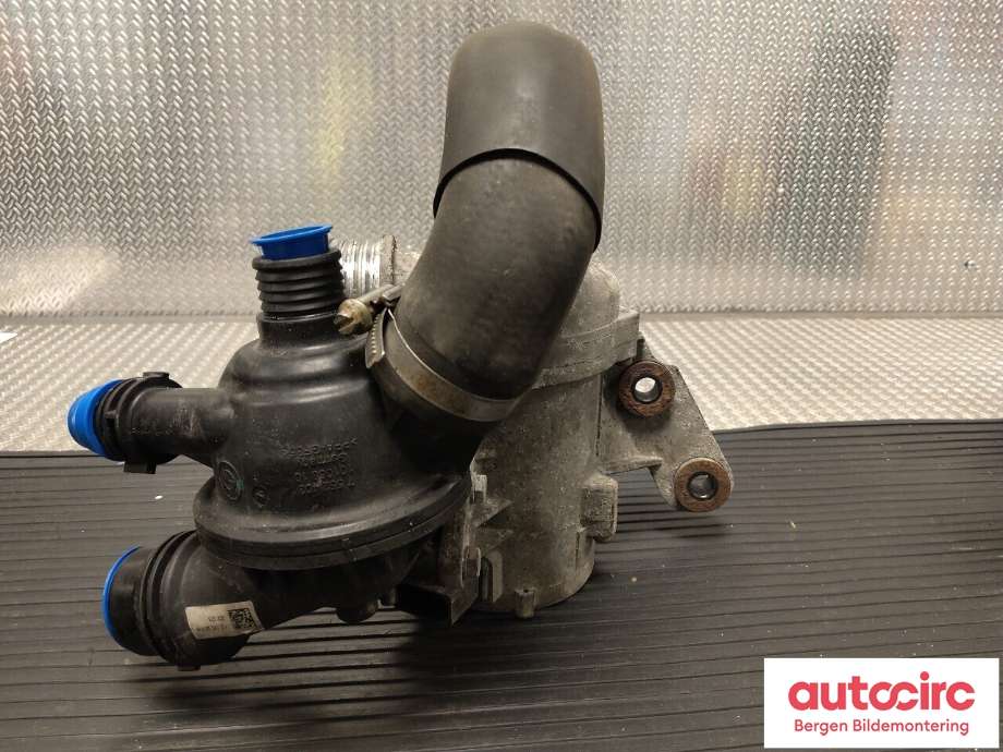 Vannpumpe til BMW 3-Serie 2005-2011 (E90/E91/E92/E93) (E90/E91/E92/E93) (BMW|11 53 8 671 515|11 51 7 586 929|)